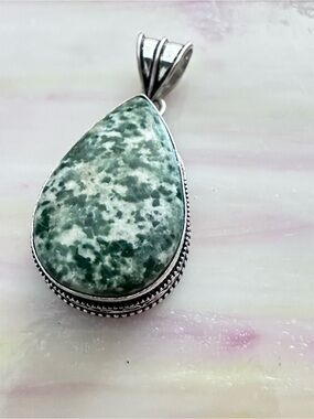 Artisan CHALCEDONY, Tree Agate Green and White Teardrop Pendant Necklace